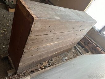 Starožitné skříně 3ks - 6