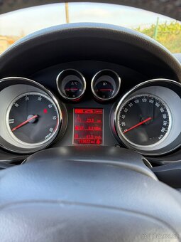 Opel insignia - 6