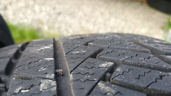 Zimní Sada ALU kol originál Škoda 205/50 r17 - 6