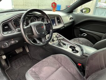 Dodge Challenger 5.7 L V8 280 kW - 6