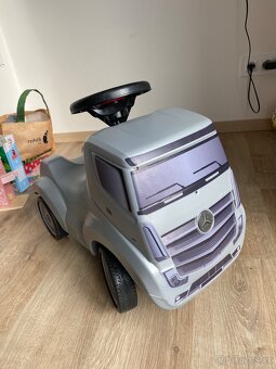 Detske odrazedlo Mercedes-Benz Actros - 6