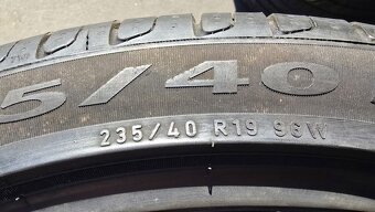 Letní pneu 235/40/19 Pirelli - 6