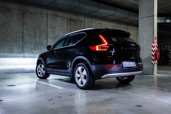 Volvo XC40 B3 Plus Bright 2023, len 25 000 km, HK hudba, DPH - 6