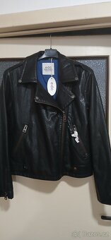 Nová bunda Esprit - 6