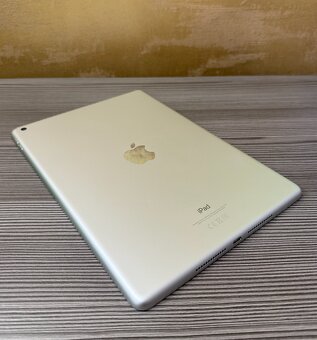 Apple iPad 7 32GB stříbrný, top stav - 6