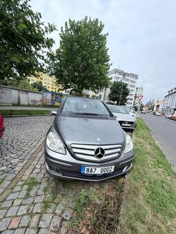 Mercedes benz B200 - 6