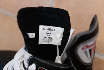 Chlapecké lední brusle Crowned Bolt, v35 až v38 - 6