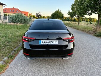 Škoda Superb 2.0tsi 140kw sportline - 6