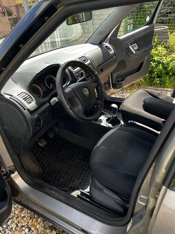 Škoda Roomster Scout 1.4 + GPS - 6
