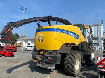 New Holland FR 850, řezačka - 6