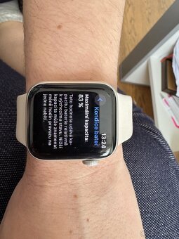 Apple Watch SE 40mm – Starlight (hliník), záruka do 7. 6. 20 - 6