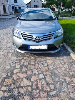 Avensis - 6