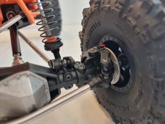 RC auto Axial Ryft RBX10 (1:10) - 6