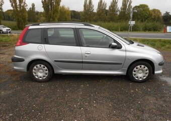 Peugeot 206 1,6 80 kW Digiklima Historie benzín - 6