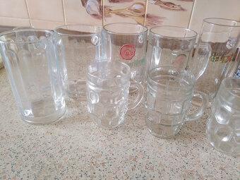 Staré hospodské půllitry a štuce . - 6