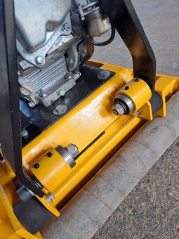 Vibrační válec, váleček, deska na velkoplošné dlažby - 6