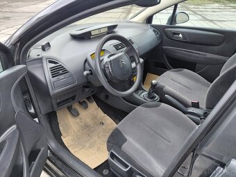 Citroen C4 - 6