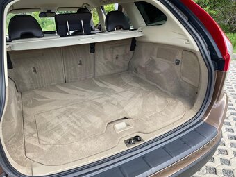 Volvo XC 60, 2.4D AVD - 6