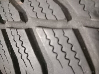 225/45R17 ZIMNÍ PNEUMATIKY GOODYEAR RUNFLAT - 6