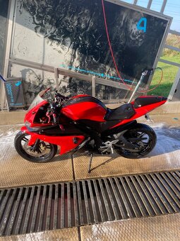 Yamaha yzf r125 2009 - 6