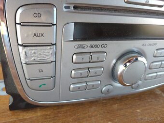 Originální autorádio FORD, model 6000 CD - 6