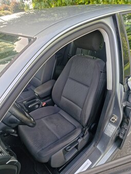 Audi A4 1.6 75kw - 6