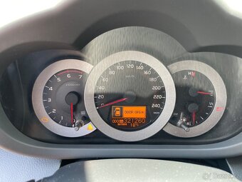 Toyota rav4 130 kw - 6