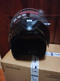 Prodám novou výklopnou helmu na motorku FGN v.L 59-60cm. - 6