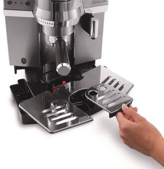 Pákové espresso De'Longhi EC860.M stříbrné - 6