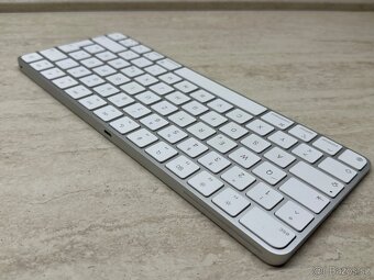 Apple Magic Keyboard (USB–C) - 6