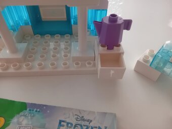 2135 - lego duplo 10899 Zámek z Ledového království - 6