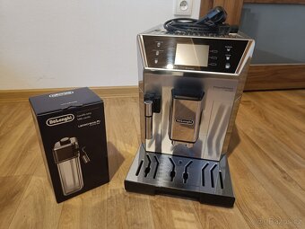 Kávovar DeLonghi Ecam 550.75 - 6