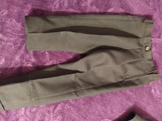 Kalhoty, vestička, čepice, kravata - 6