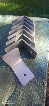 Tyče kruhové nerez, spojovací úhelníky, matice s kalotovžkou - 6