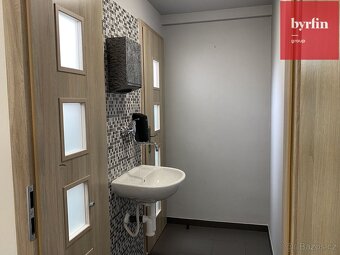 Pronájem Komerčního prostoru Krnovská, Opava - 6