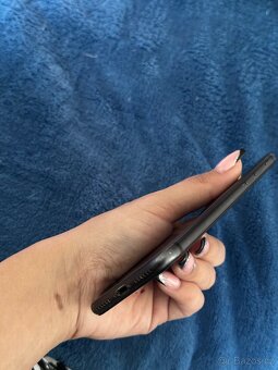 iPhone 8 Black 64GB - 6