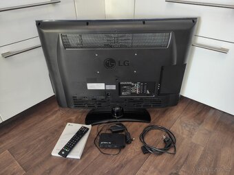 Televize LG 32LH4000 - 82 cm + DVB-T2 set top box - 6