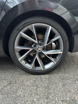 Škoda Superb III 2016 - 6