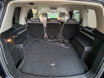 Volkswagen (VW) Touran 2.0 TDI DSG – rok 2016, Euro 6 - 6