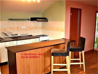 Dvougenerační RD se zahradou - 6