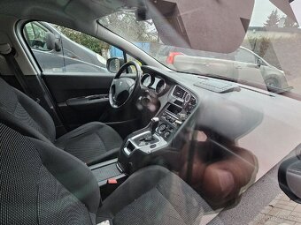 Peugeot 5008 1.6 hdi - 6