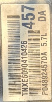 Motor 5.7 Hemi V8 - 6