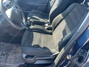 PEUGEOT 307 SW 1.6i 16V 80KW Koupeno ČR 2007 - 6