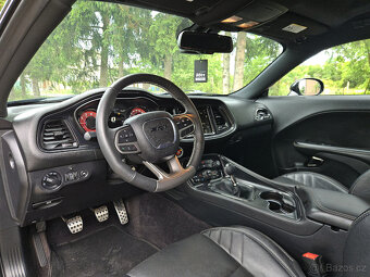 Dodge Challenger SRT Hellcat 6.2l - NEHAVAROVANÉ - 6