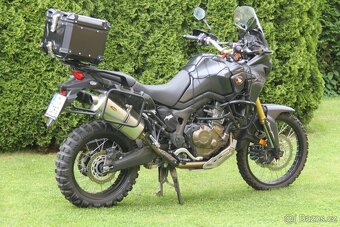 nový motokufr 45 l - na jednu velkou přilbu - 6