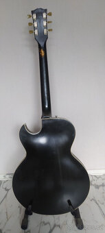 Gibson ES 135 černá se snímači P90, rok výroby 1998, s origi - 6
