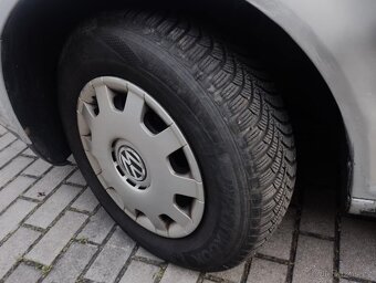 Volkswagen Golf 1.6 74 kW - 6