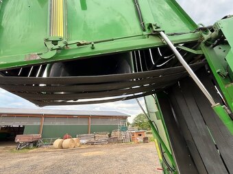 Lis na kulaté balíky John Deere 590 - 6