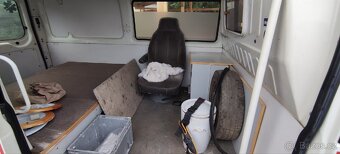Ford transit 2.0 - 6