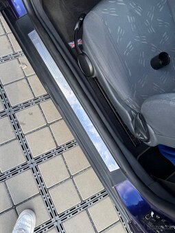 Mini one R50 1.6 66kw r.2005 - 6